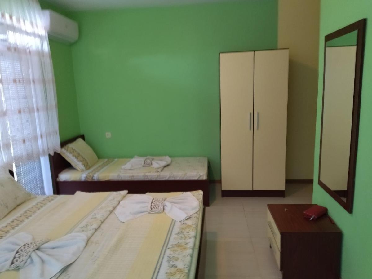 Фамилна Къща Джоко Hotel Kiten  Exterior foto